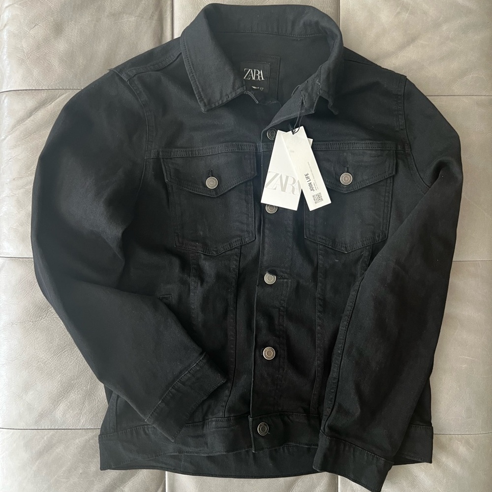 Zara Denim Jean Jacket Black size Large NEW!!
